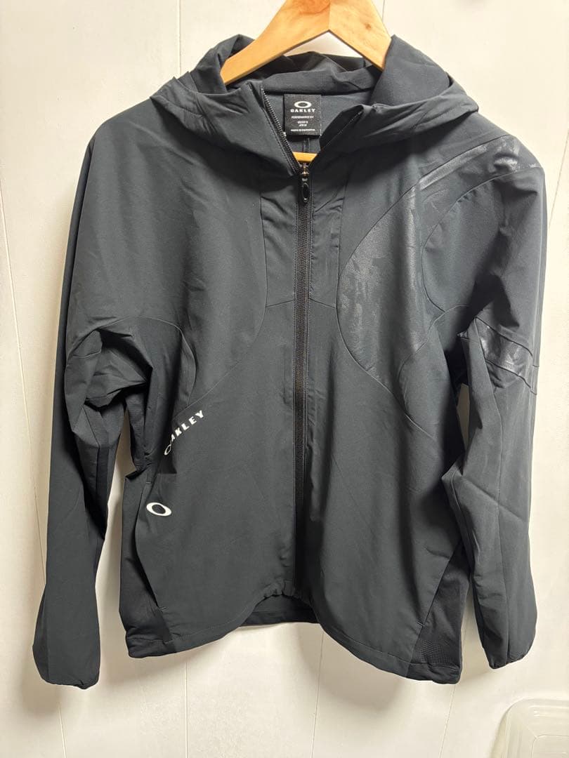 s*a様 【新品】オークリー MOBILITY JACKETセットアップ上下