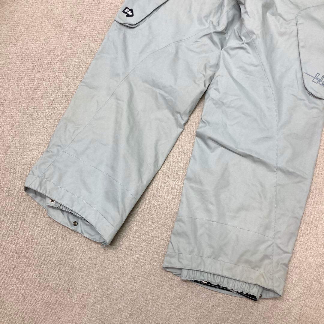 新品　訳あり　BLUBLOOD スノーボードウェア　パンツ　ライトグレー　M