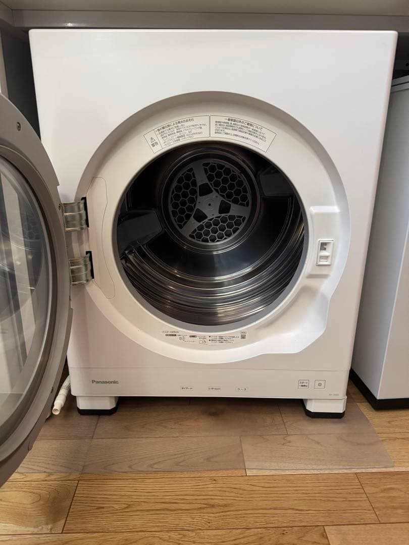 【美品】パナソニック 電気 衣類乾燥機 NH-D605