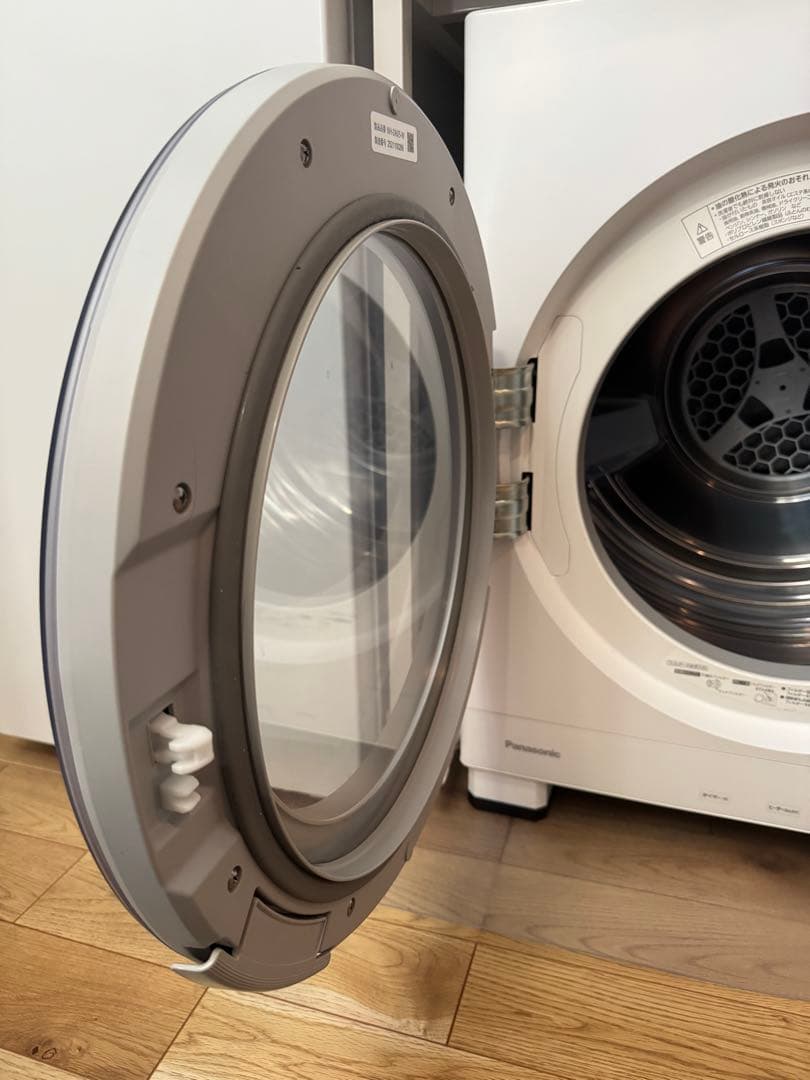 【美品】パナソニック 電気 衣類乾燥機 NH-D605