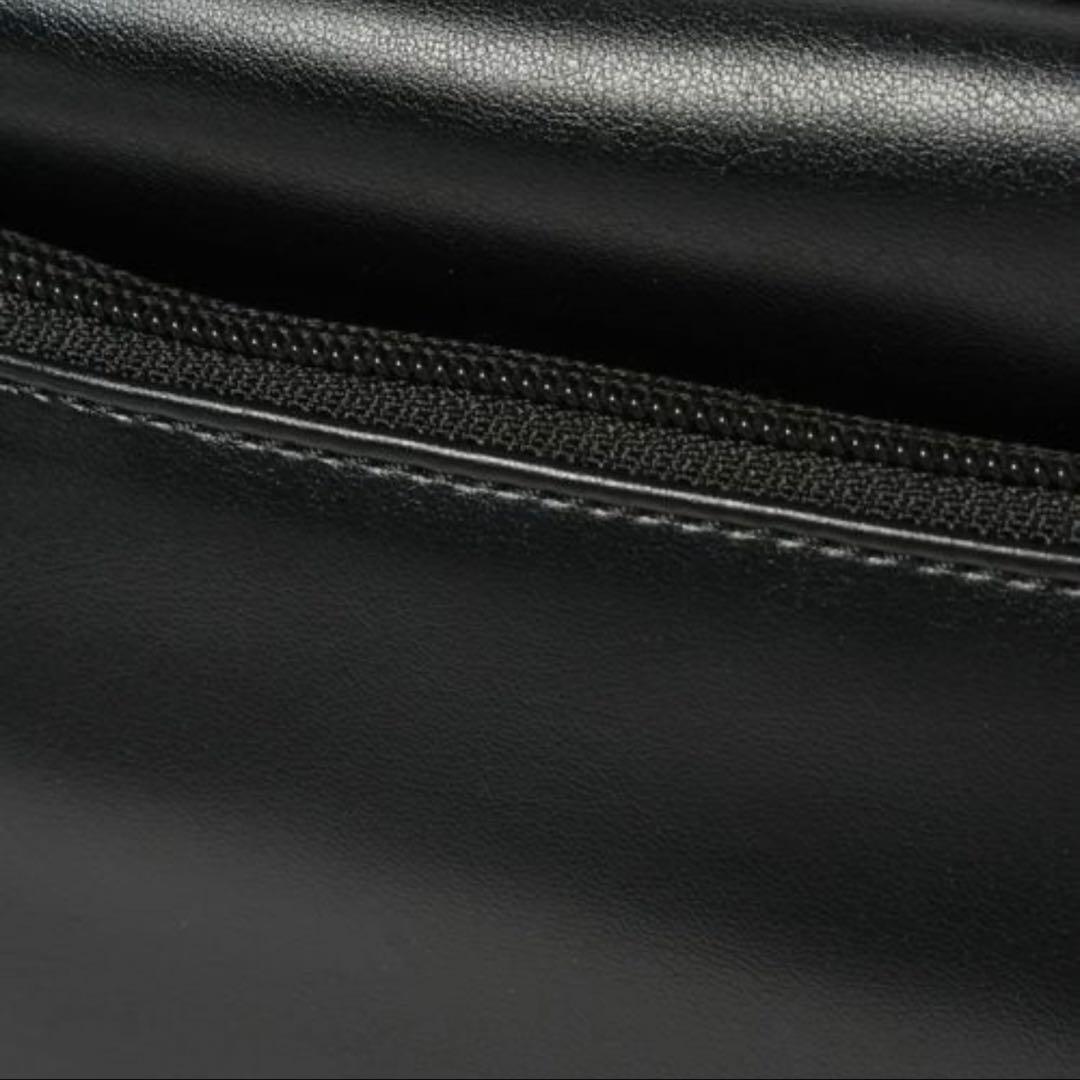 LEPSIM 【500mlペットボトルも入る】フラップボディバッグ