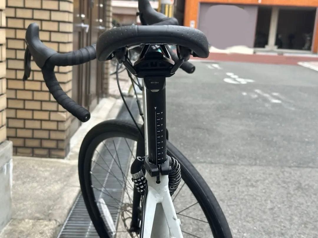 【Van Rysel RC120】 初心者向け ロードバイク + グラベルタイヤ