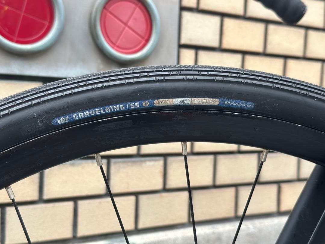 【Van Rysel RC120】 初心者向け ロードバイク + グラベルタイヤ