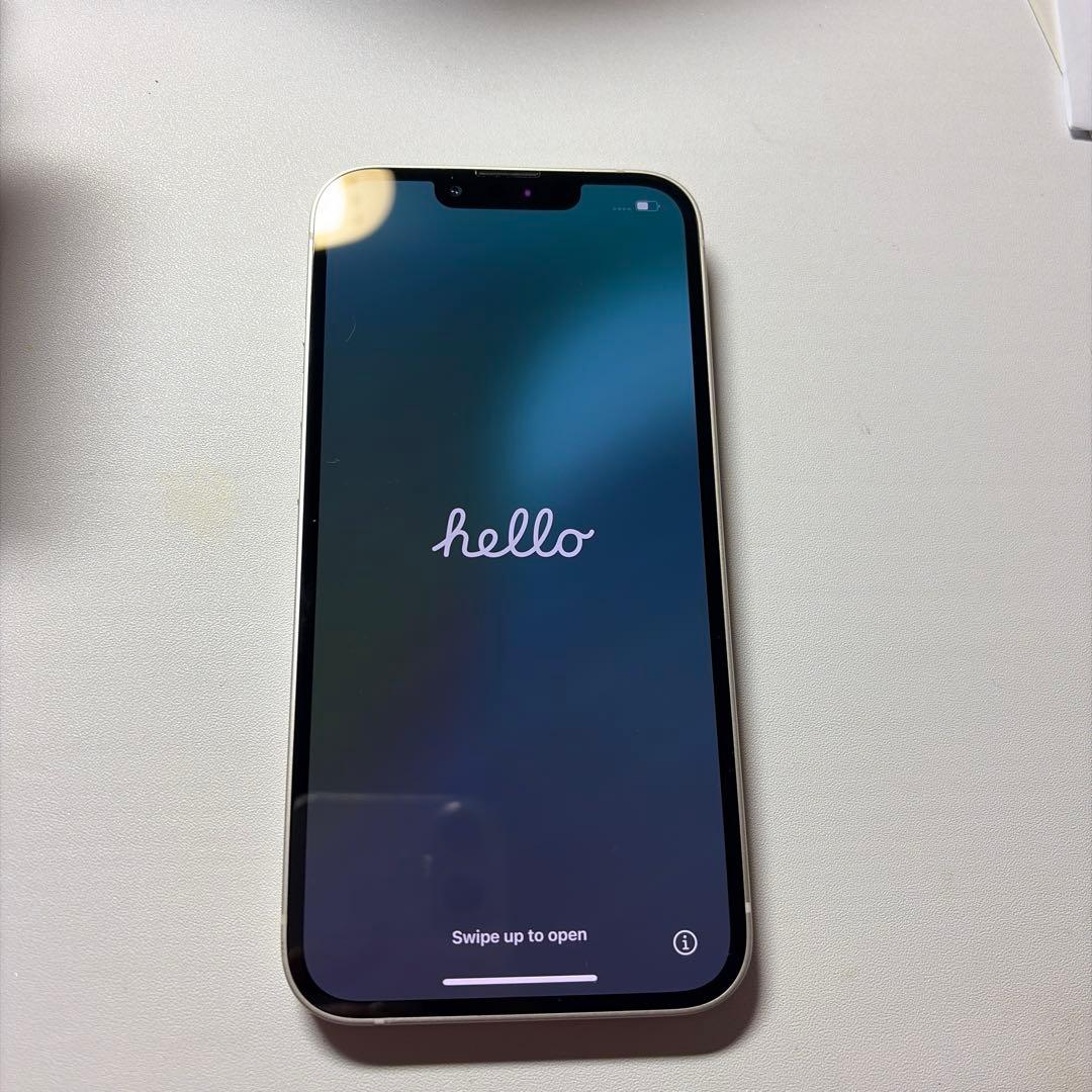 iPhone13 128GB SIMフリー　starlight 本体