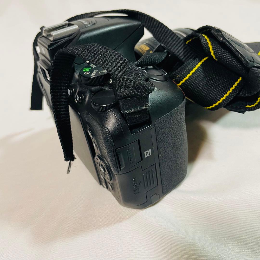 Nikon ニコンノ　D5600 18-55 VR レンズキット デジタル一眼