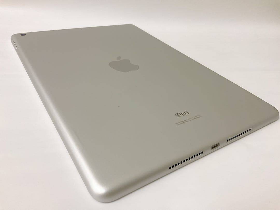 【超美品・BT92％】iPad 第8世代 32GB Wifiモデル シルバー