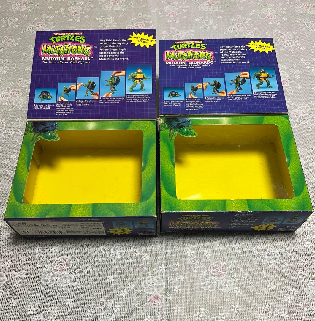 箱付き　TMNT ミュータントタートルズ　ラファエロ　レオナルド　プレイメイツ