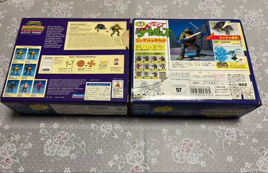 箱付き　TMNT ミュータントタートルズ　ラファエロ　レオナルド　プレイメイツ