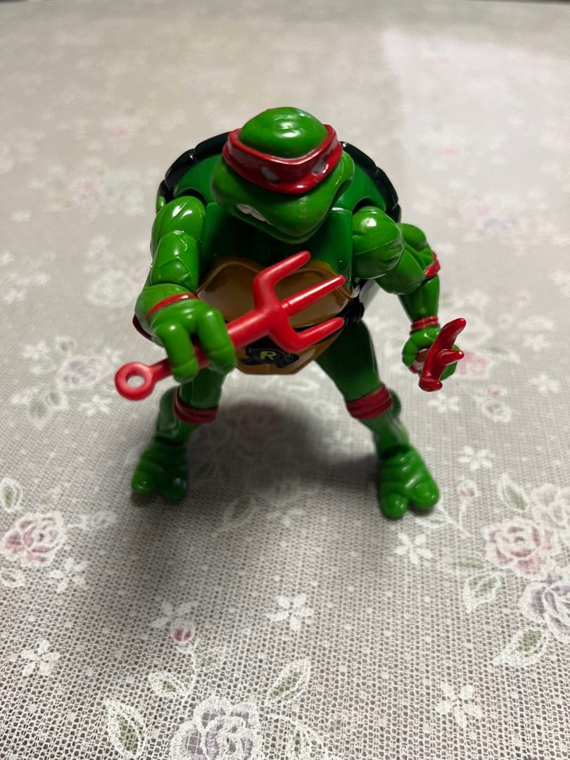 箱付き　TMNT ミュータントタートルズ　ラファエロ　レオナルド　プレイメイツ
