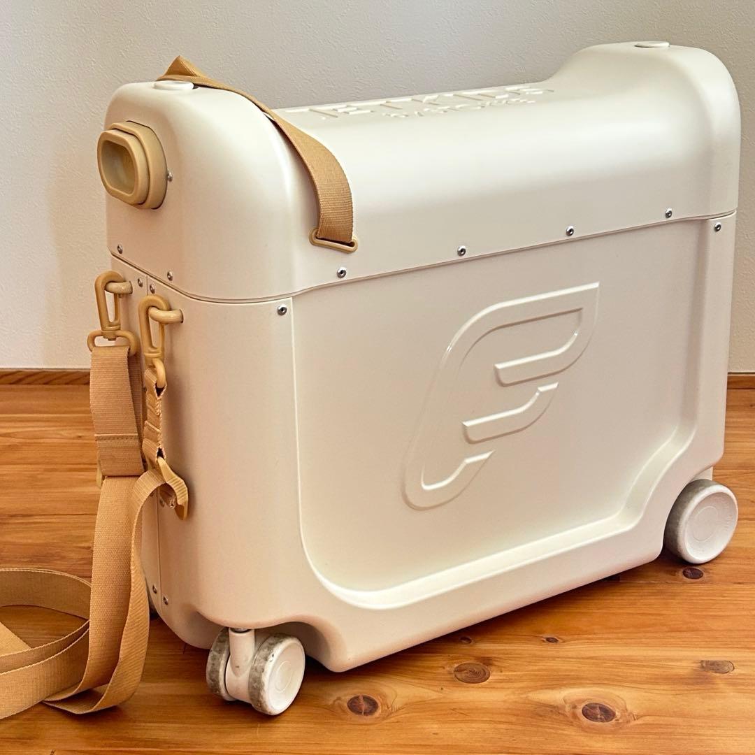 JETKIDS by STOKKE、子供用キャリーケース、ホワイト