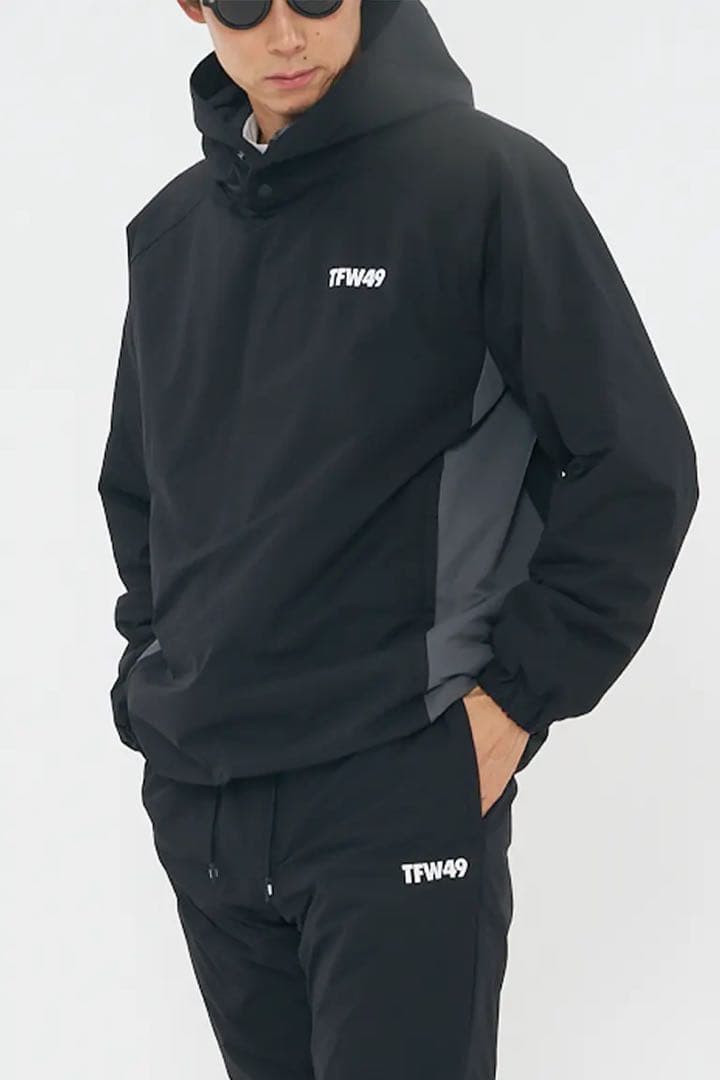 美品【定価5.3万】TFW49 / VW HOODIE / 26SS ゴルフ