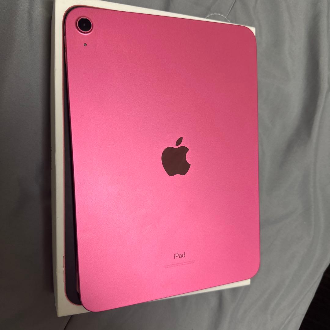 しんちゃん　iPad (第10世代) Wi-Fi 64GB ピンク