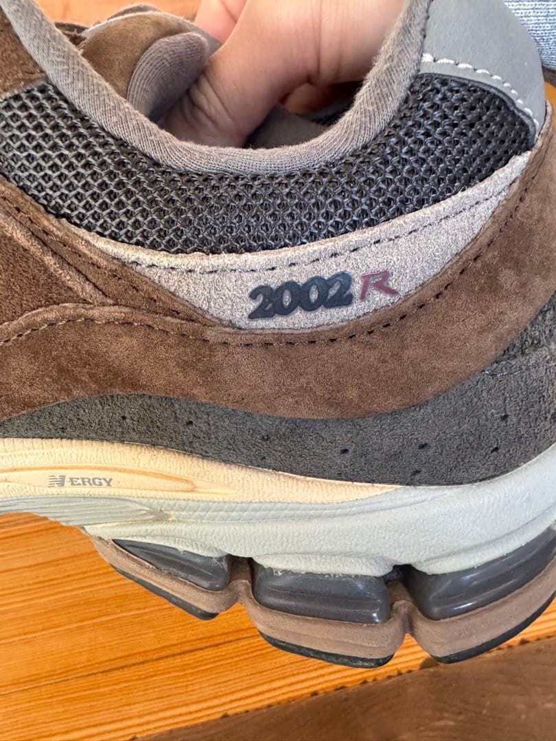 new balance 2002R スニーカー