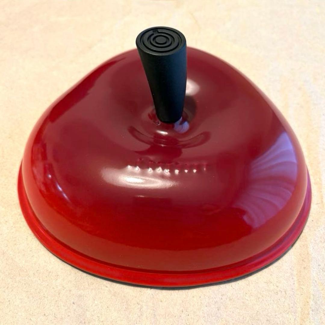 ビ*玉様 LE CREUSET りんご 型 両手鍋 赤 ルクルーゼ 鍋 アップル