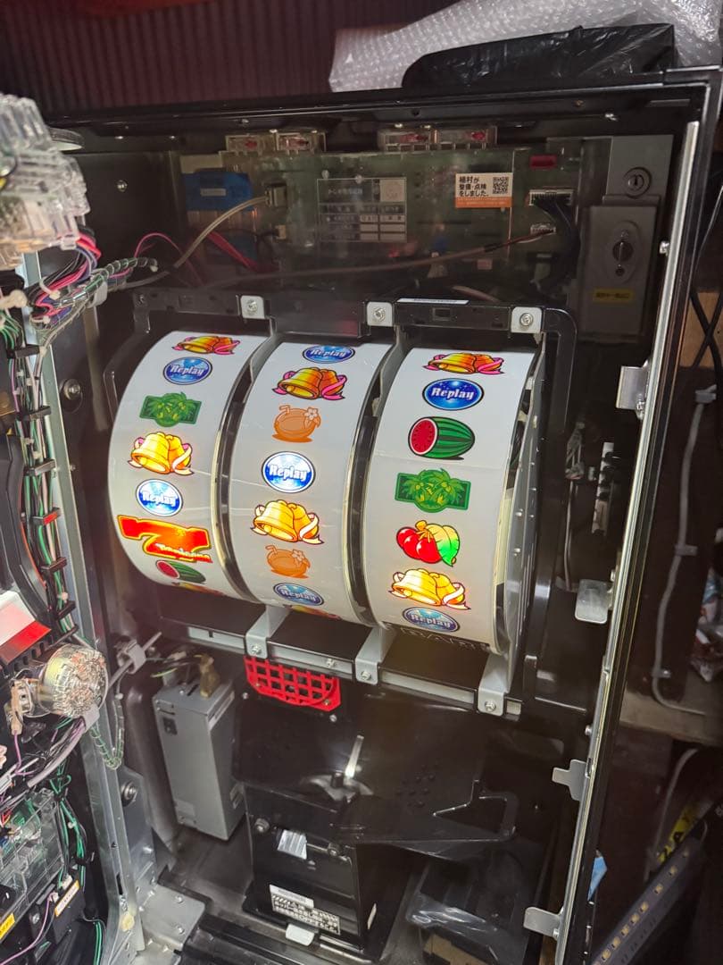 パチスロ実機トロピカーナ