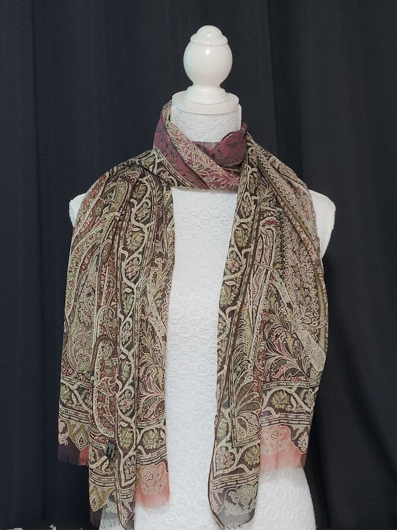 週末値下げ♪ETRO ペイズリー柄 シルク ストール　イタリア製