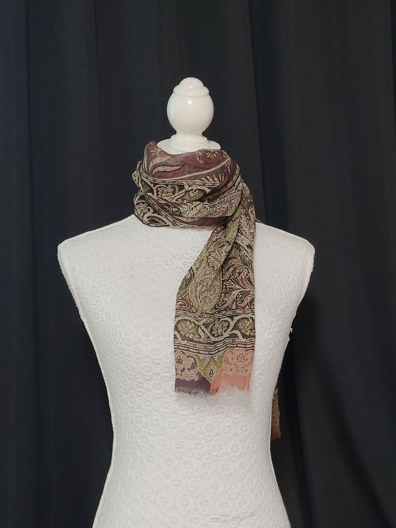 週末値下げ♪ETRO ペイズリー柄 シルク ストール　イタリア製