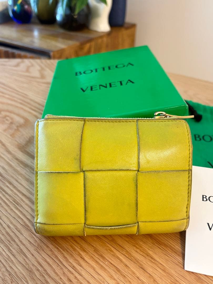 2026幸運カラーBottega Veneta ボッテガヴェネタ限定色キウイ財布