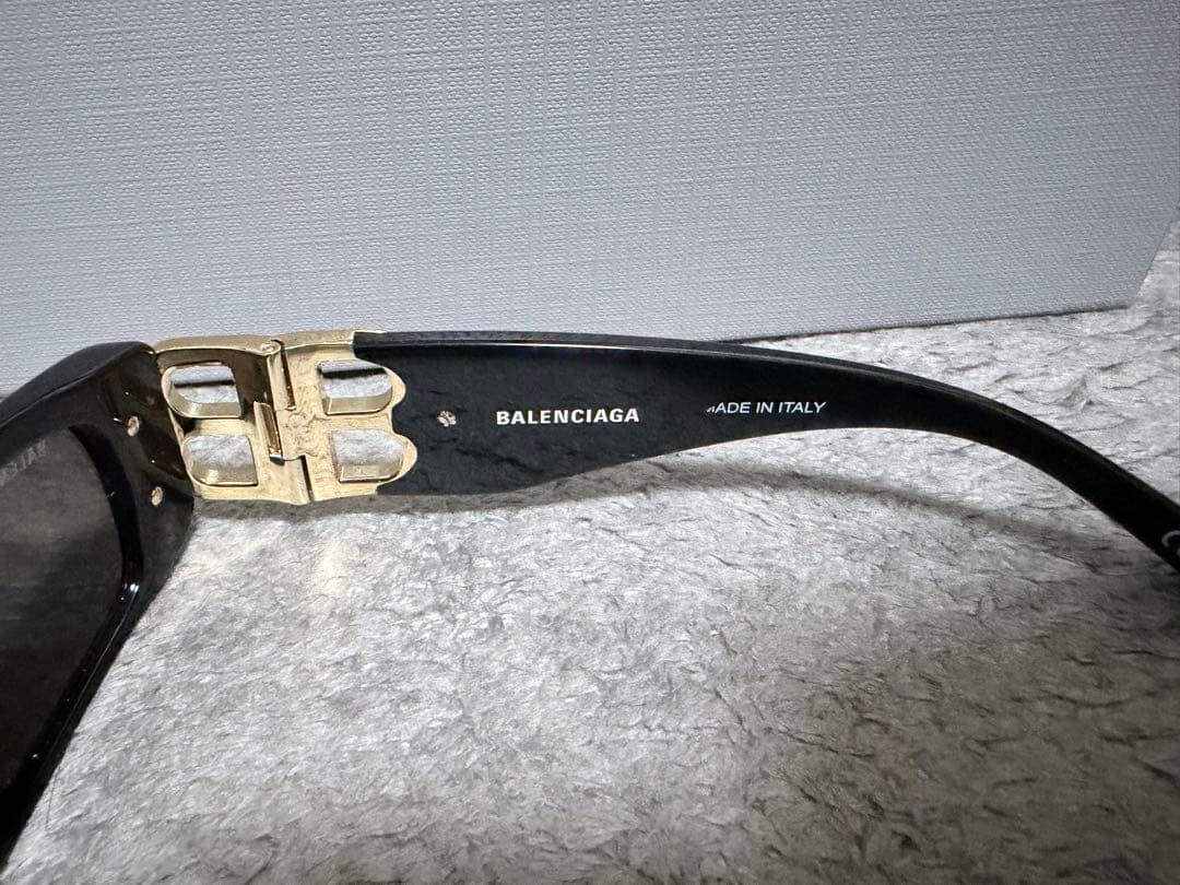 BALENCIAGA ダイナスティ レクタングル サングラス