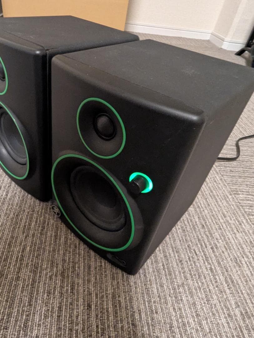MACKIE CR4 モニタースピーカー