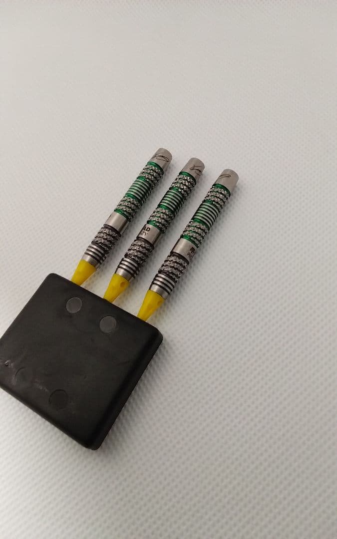 た*き様 TRiNiDADリカルド×レイジー!コラボ!極美品!ダーツセット22g