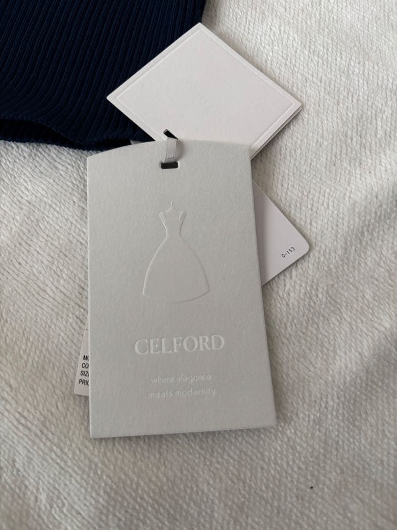 未使用♡ CELFORDホールガーメントニットAライン ワンピース 長袖