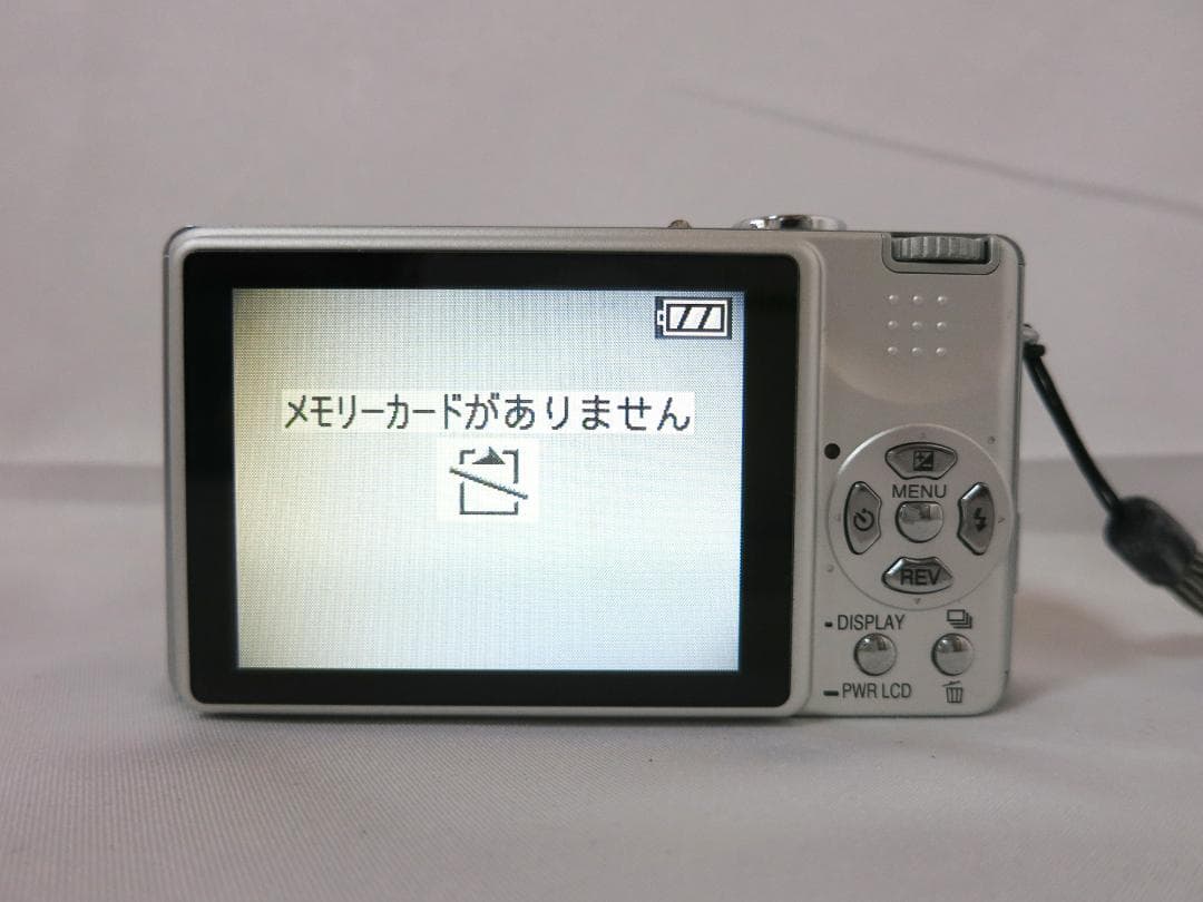 デジタルカメラ Panasonic LUMIX DMC-FX7 シルバー
