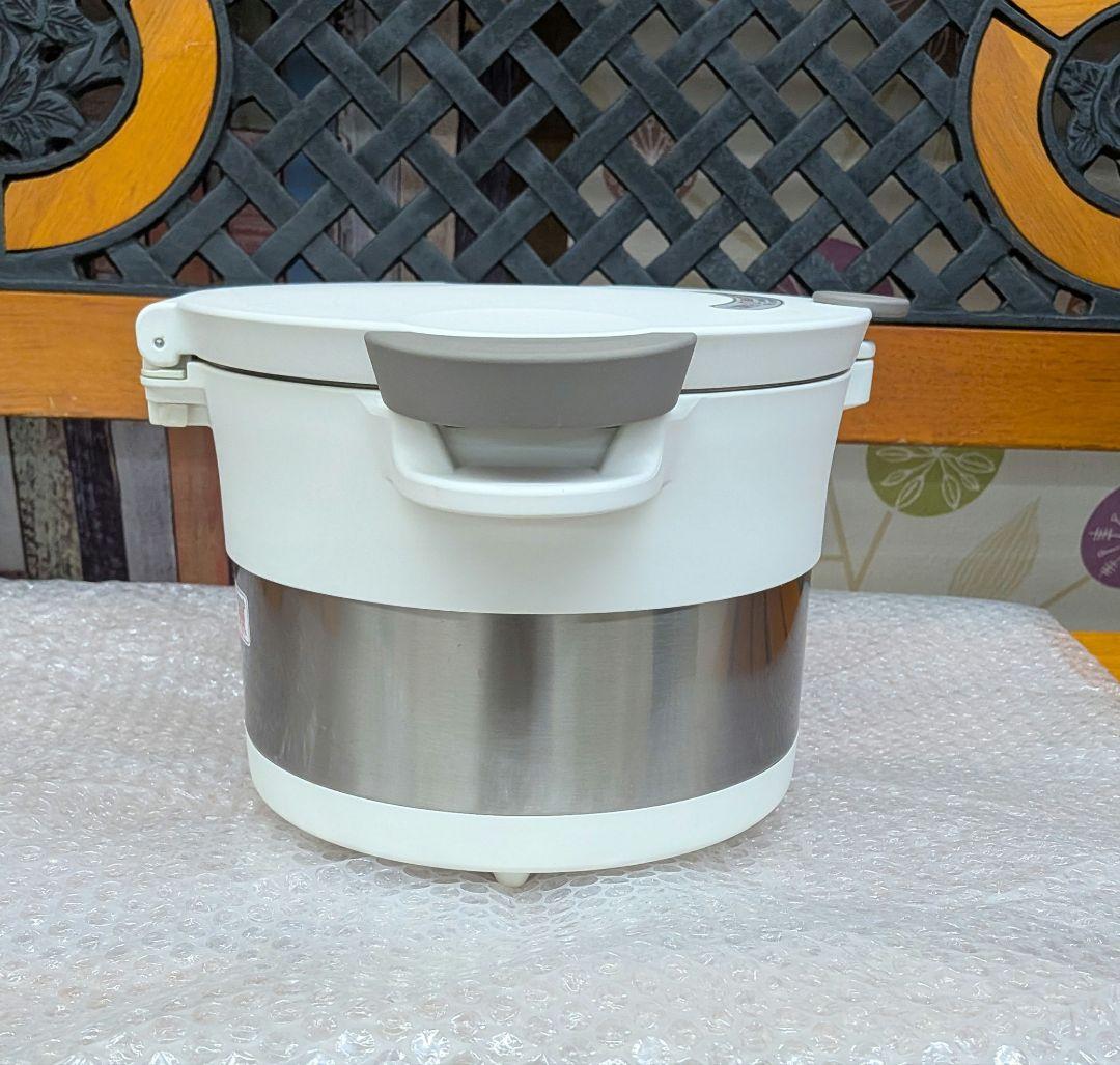 サーモス　シャトルシェフ　KBC-3000