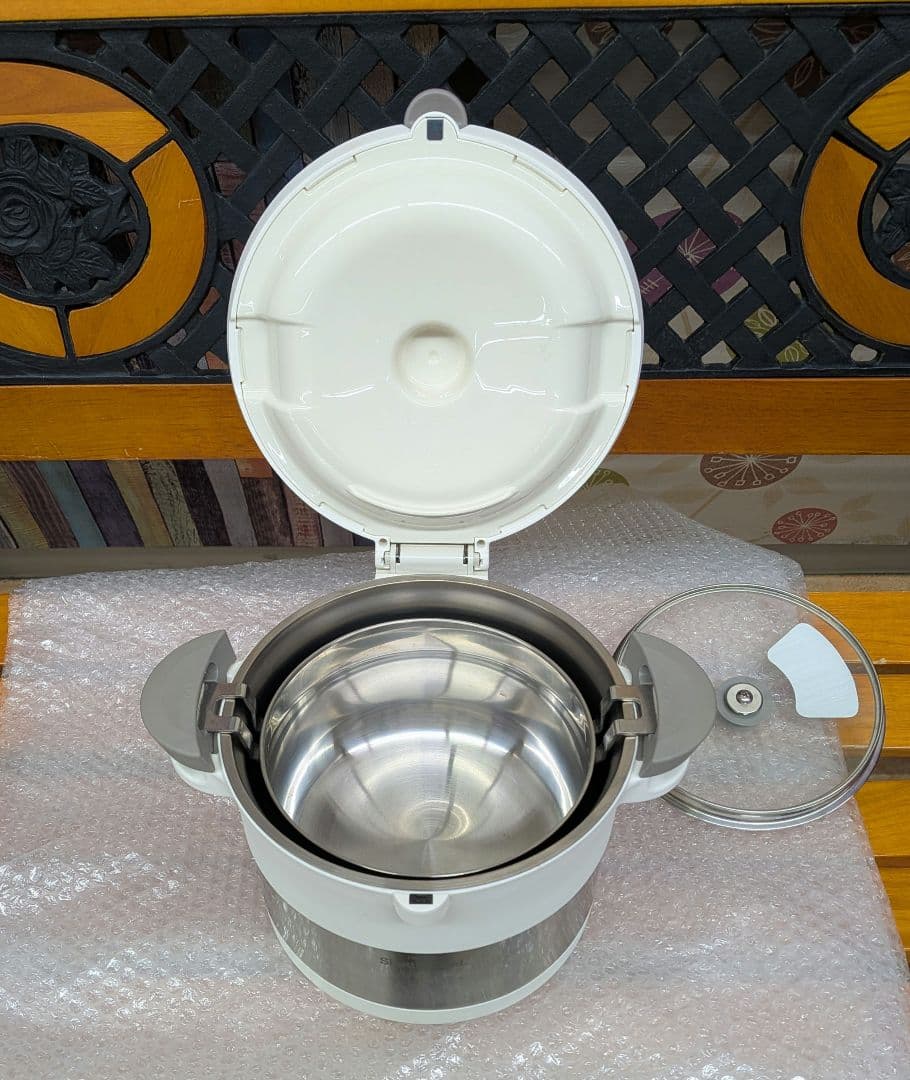 サーモス　シャトルシェフ　KBC-3000