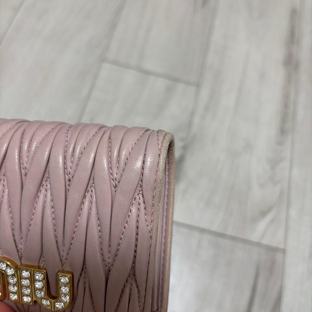 miumiu マトラッセ 財布
