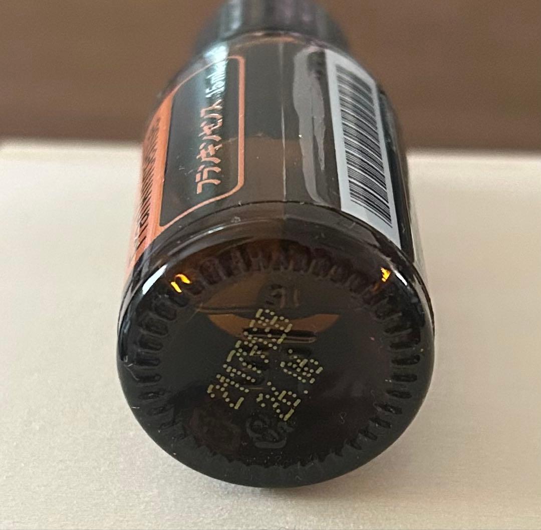 新品フランキンセンス15ml　美肌精油