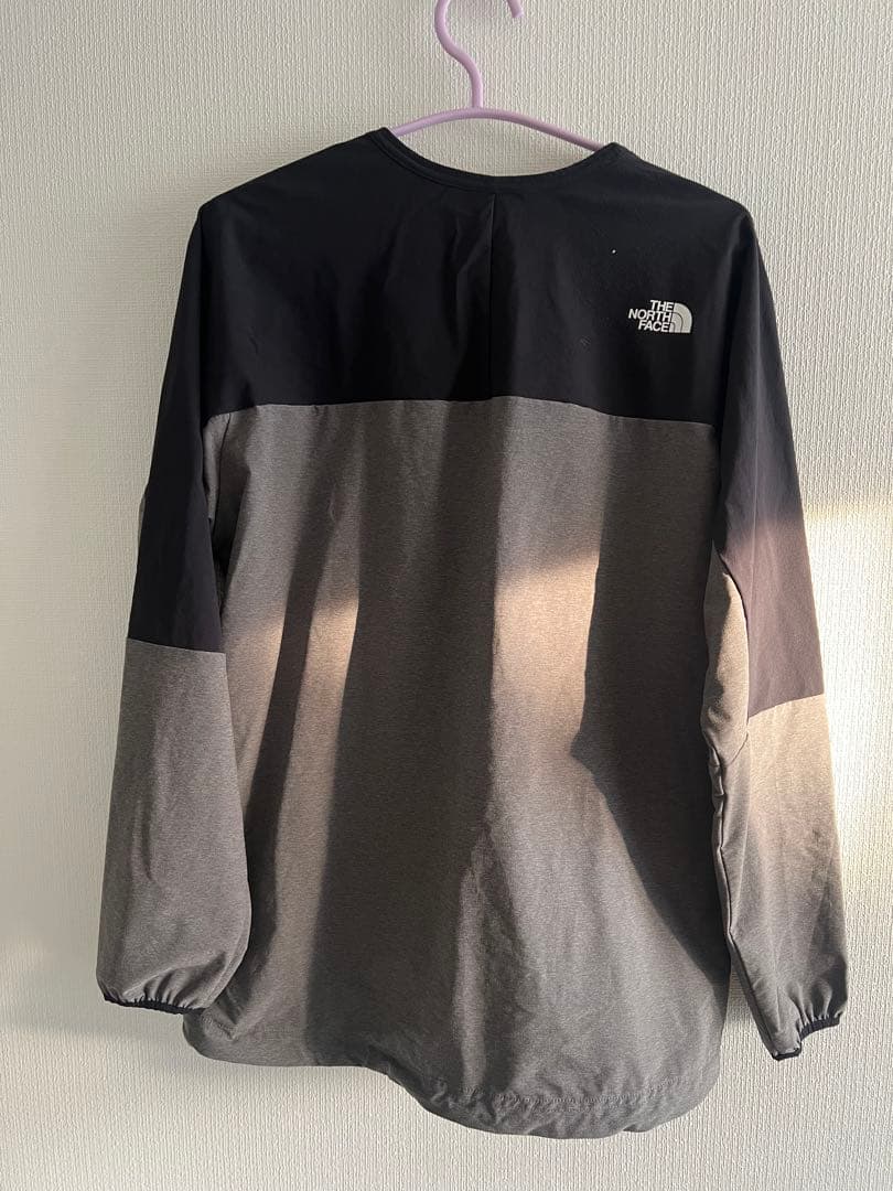 THE NORTH FACE 長袖トップス ブラック/グレー
