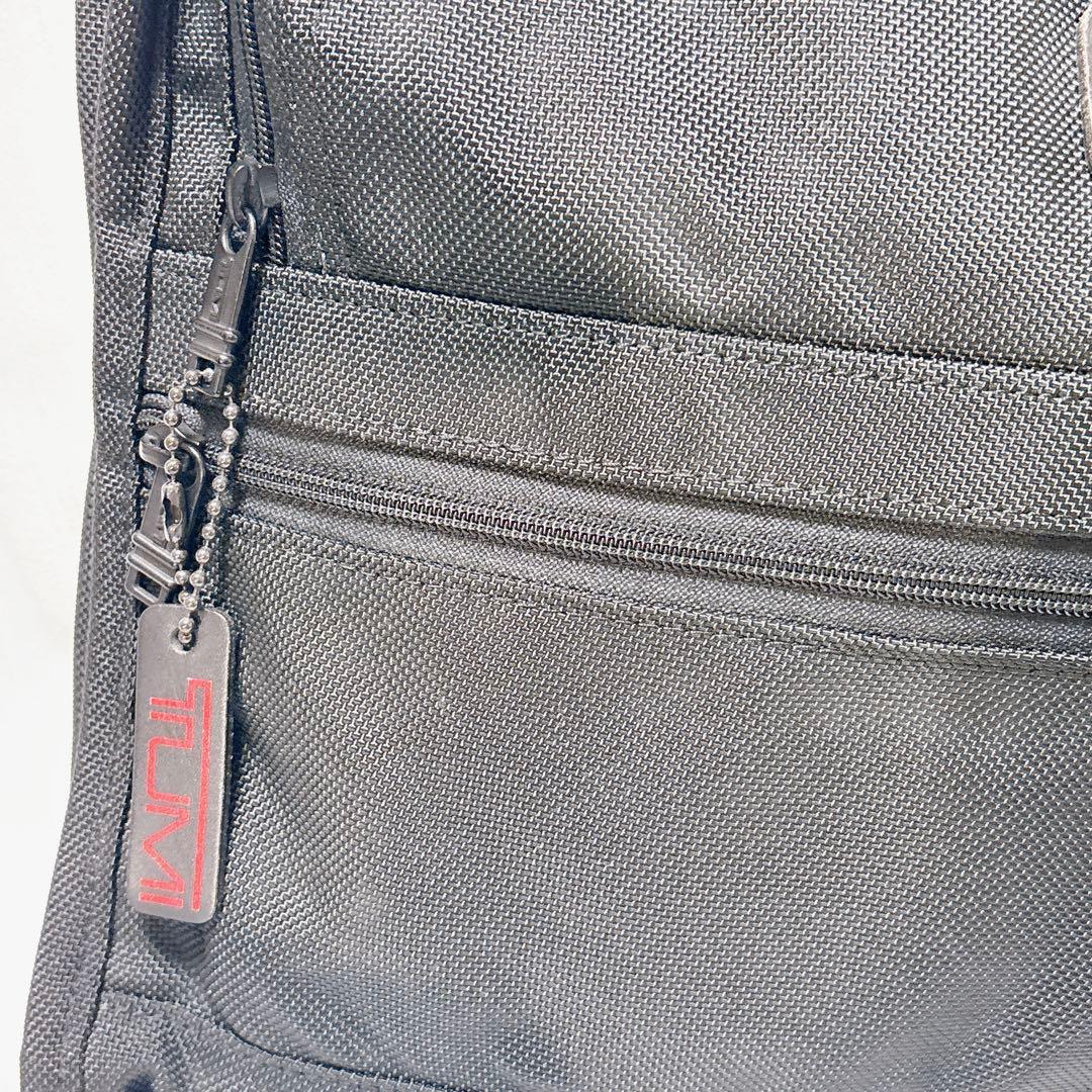 TUMI トゥミ ドキュメントケース　パソコンカバー バッグ PCケース