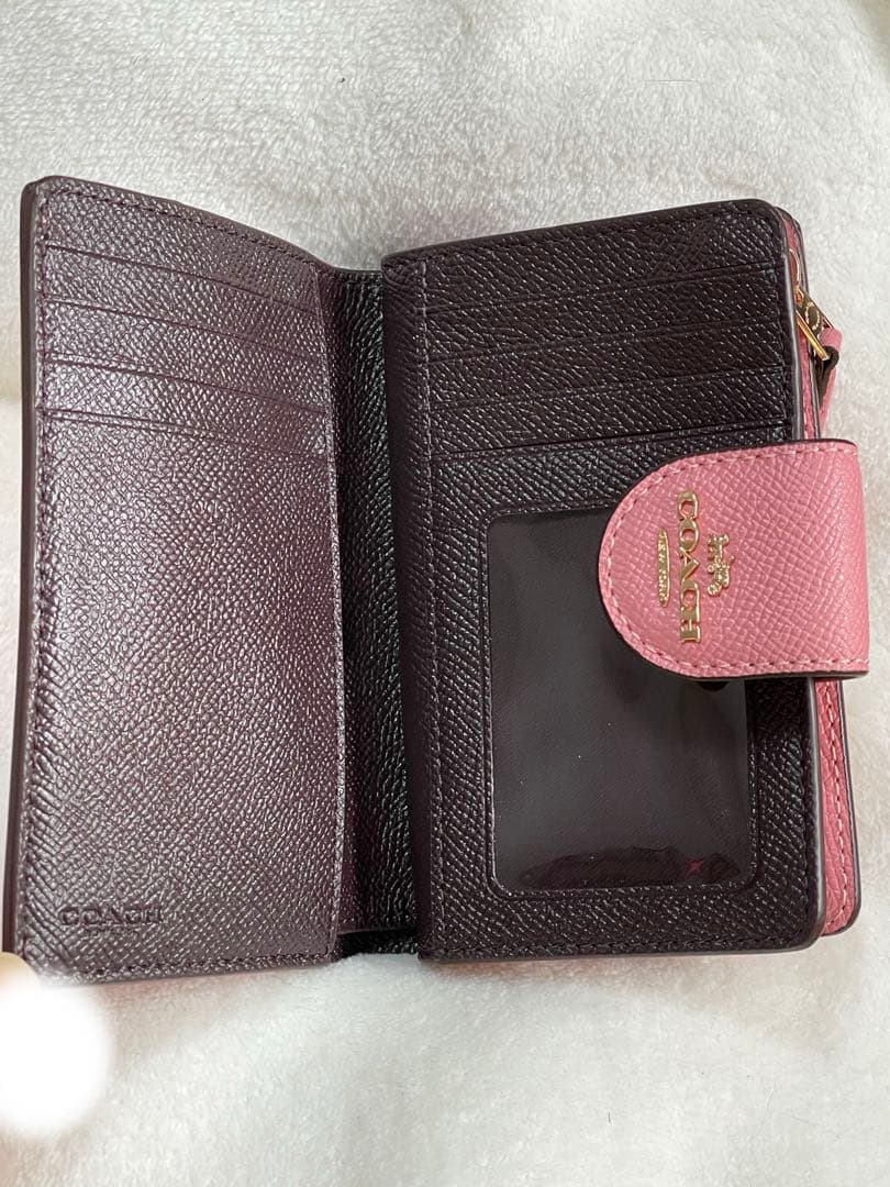 コーチ　COACH 財布　二つ折り　ピンク　新品未使用