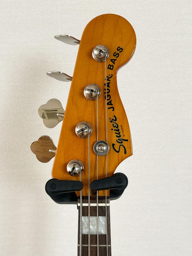 ベース Squier Classic Vibe Jaguar Bass