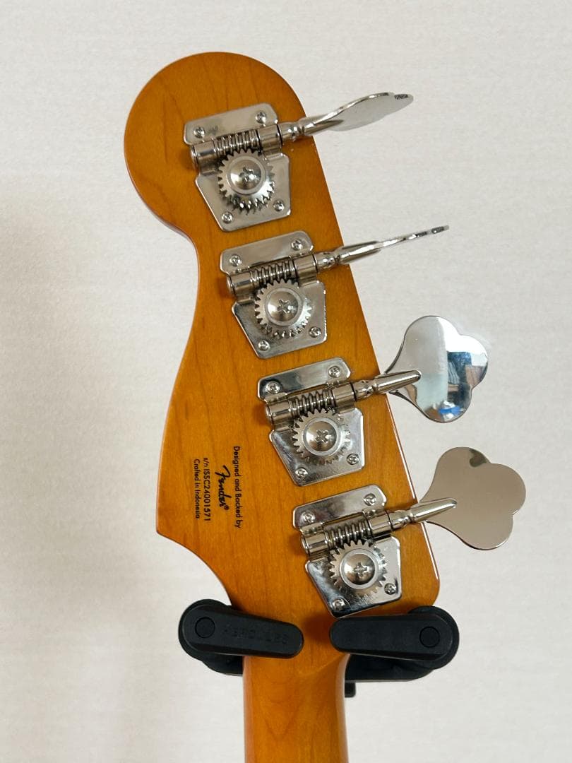 ベース Squier Classic Vibe Jaguar Bass