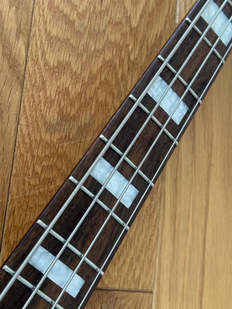 ベース Squier Classic Vibe Jaguar Bass