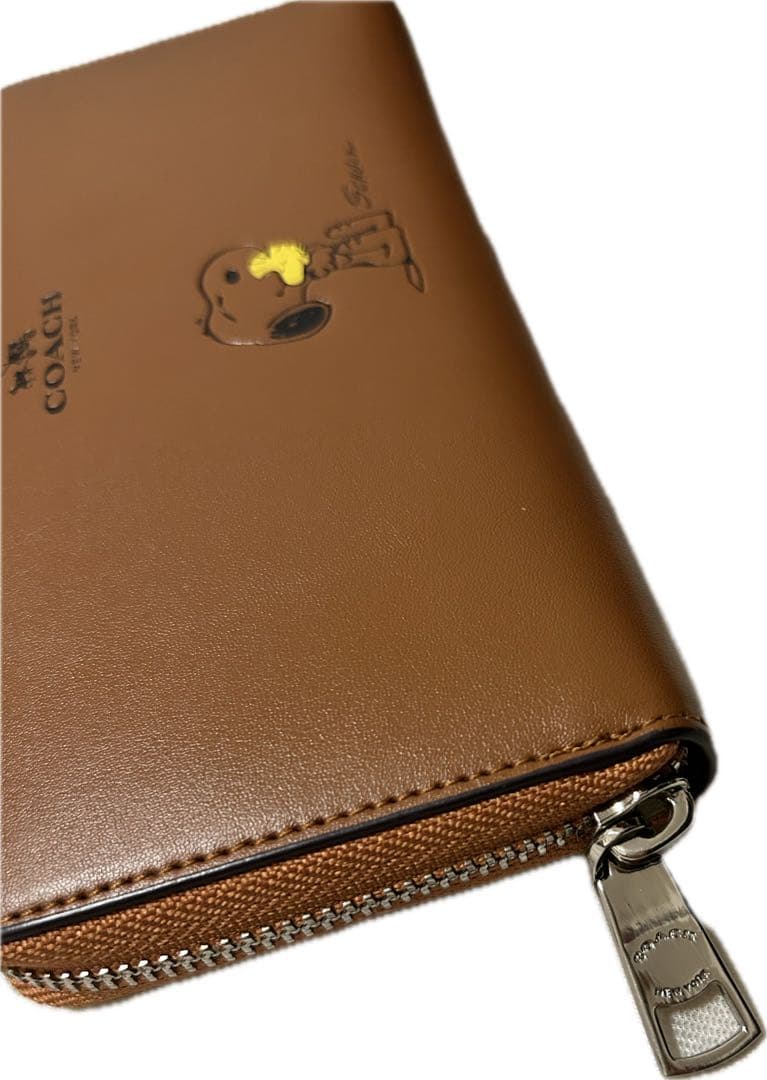 【美品】COACH スヌーピー 二つ折り　長財布 ブラウン