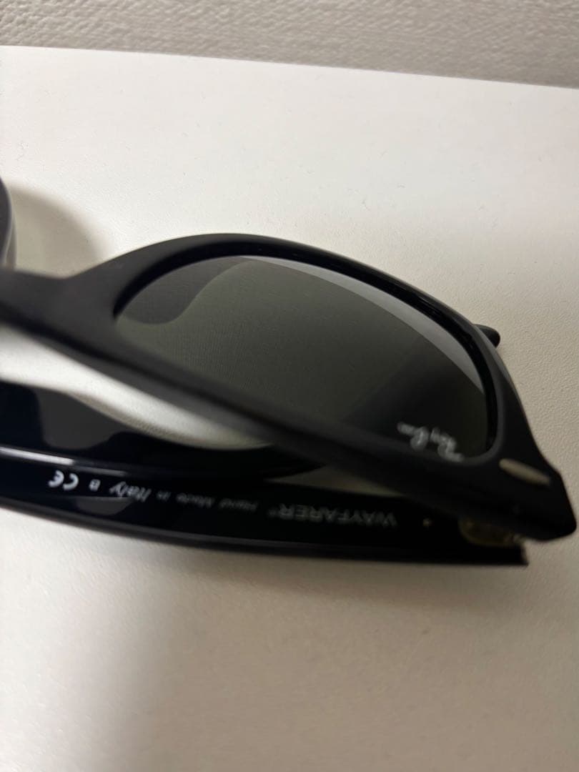 Ray-Ban Wayfarer サングラス　RB 2140-F