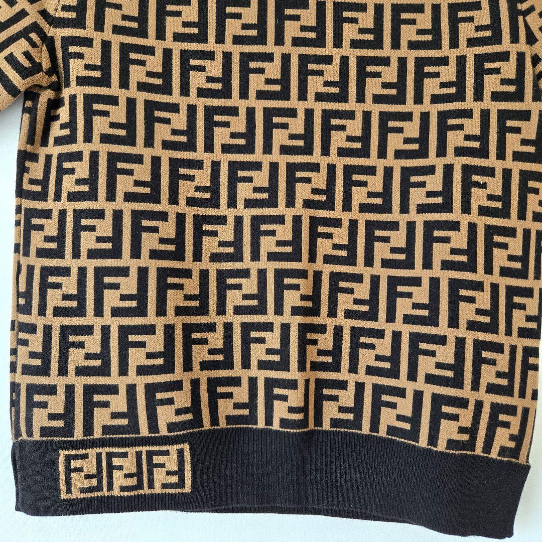 【極美品】FENDI フェンディ ズッカ柄 半袖ニット 38 ロゴ