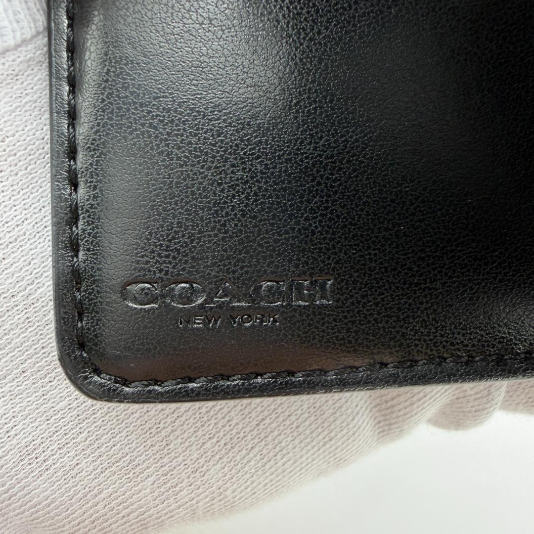✨極美品✨ COACH コーチ 二つ折り 財布 コンパクトウォレット シグネチャ