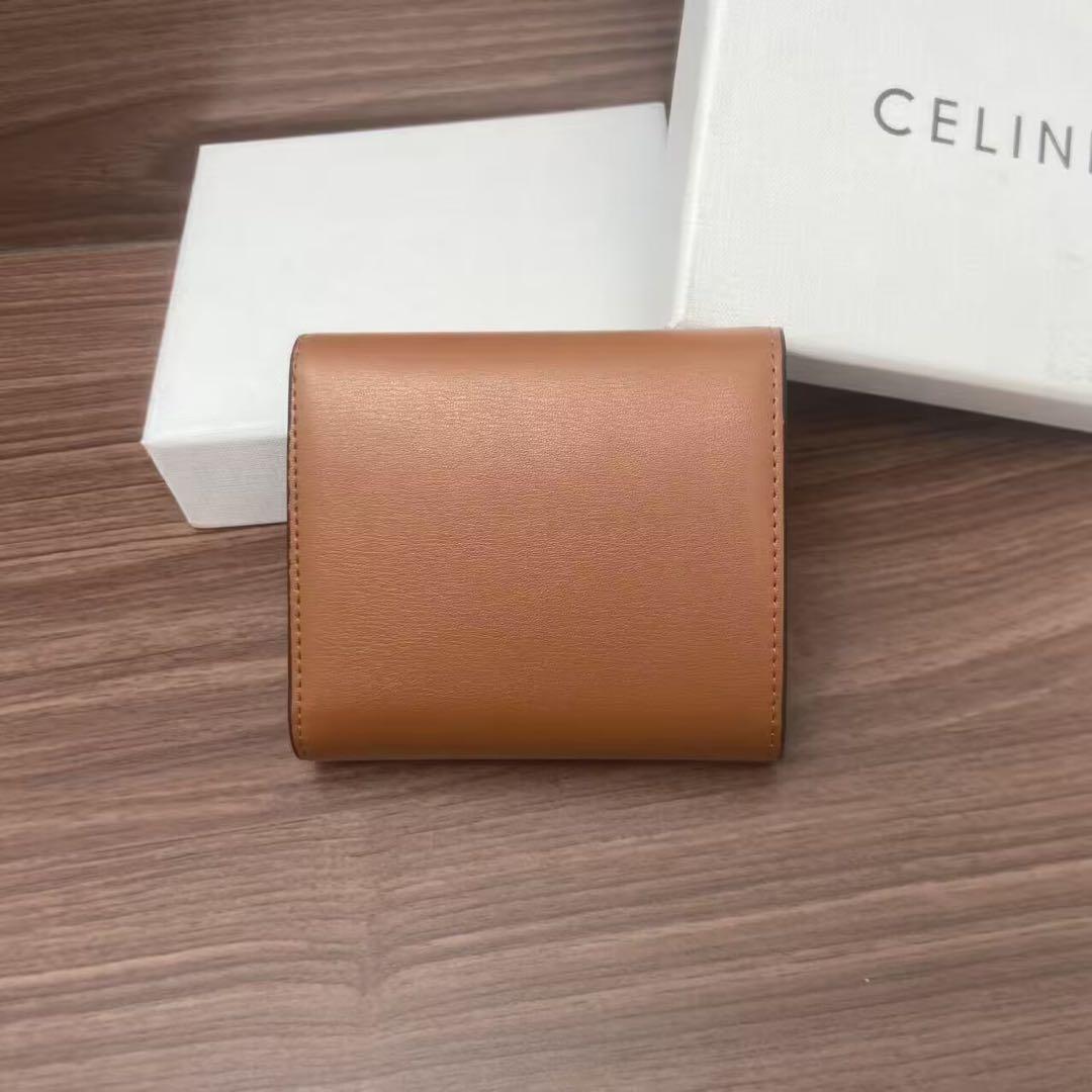 CELINE ブラウンレザー 三つ折り財布