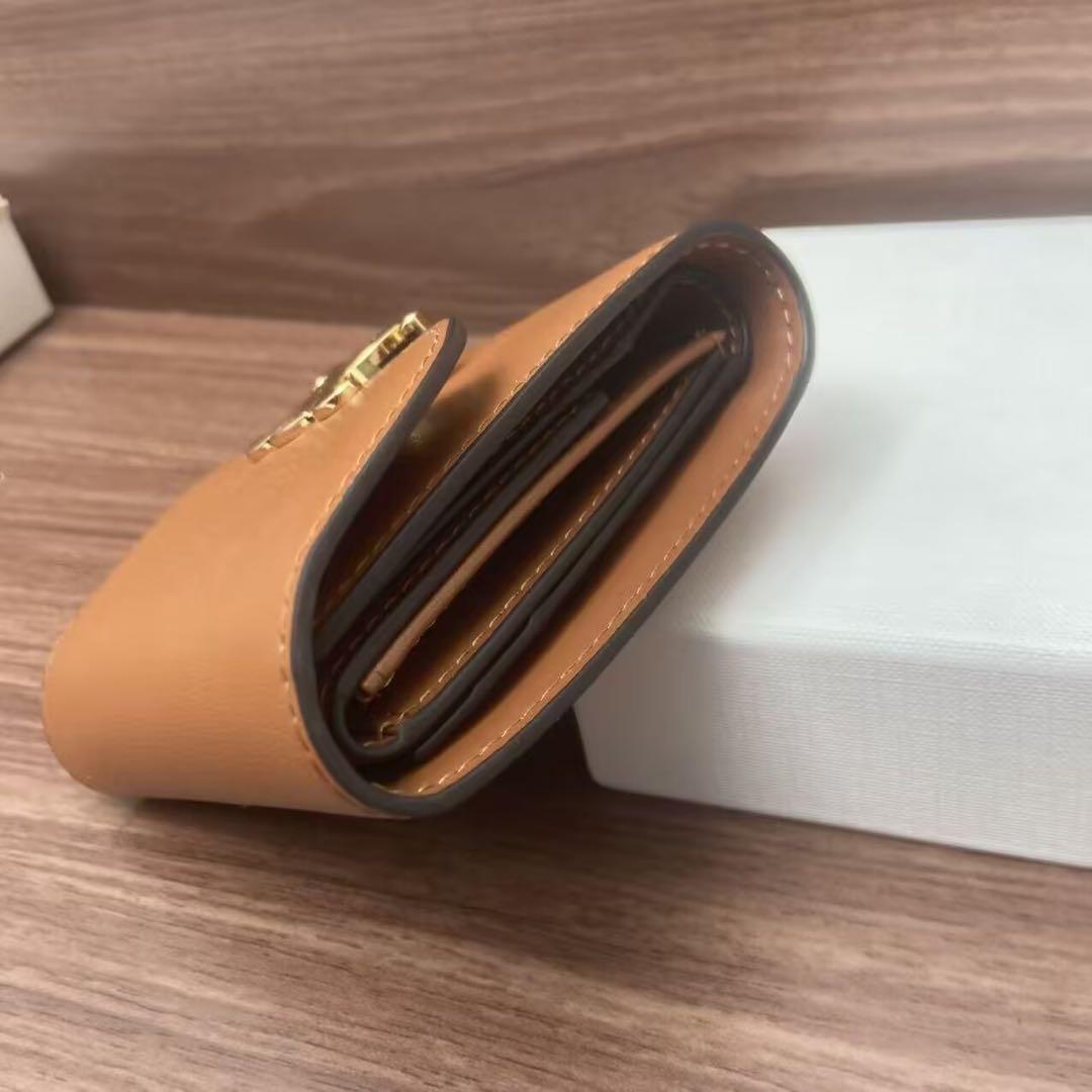 CELINE ブラウンレザー 三つ折り財布