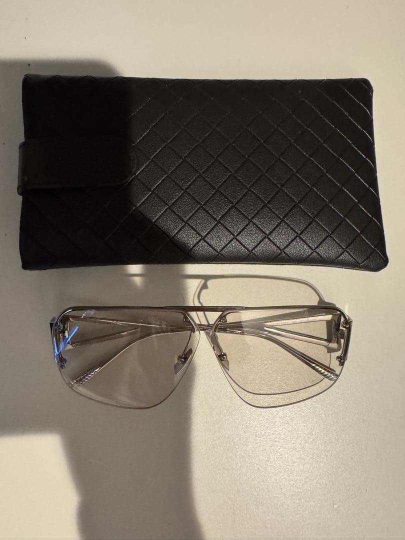 BOTTEGA VENETA ボッテガ メタルアビエーターサングラス 登坂広臣着