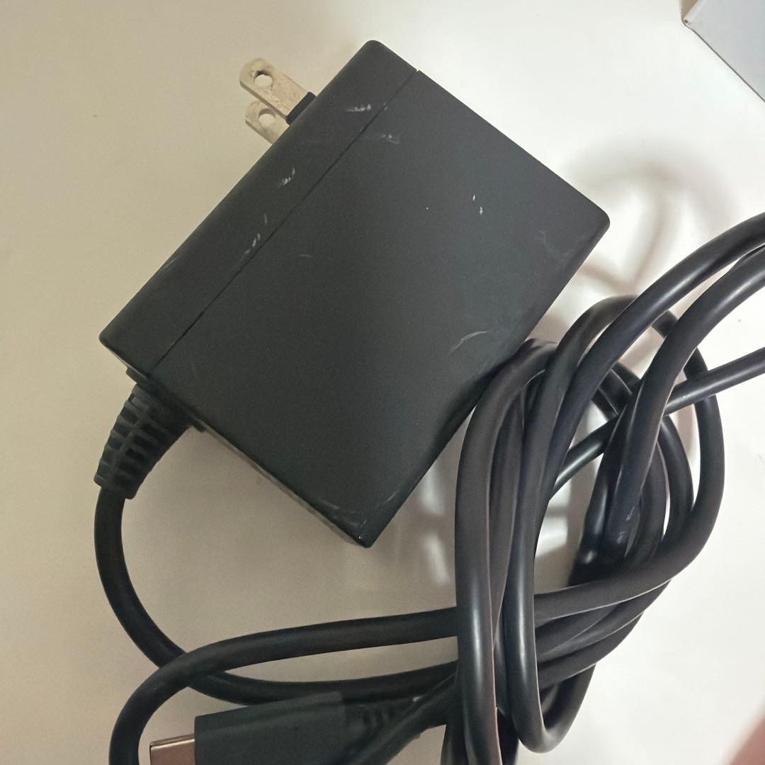 【美品】ニンテンドー スイッチライト コーラル