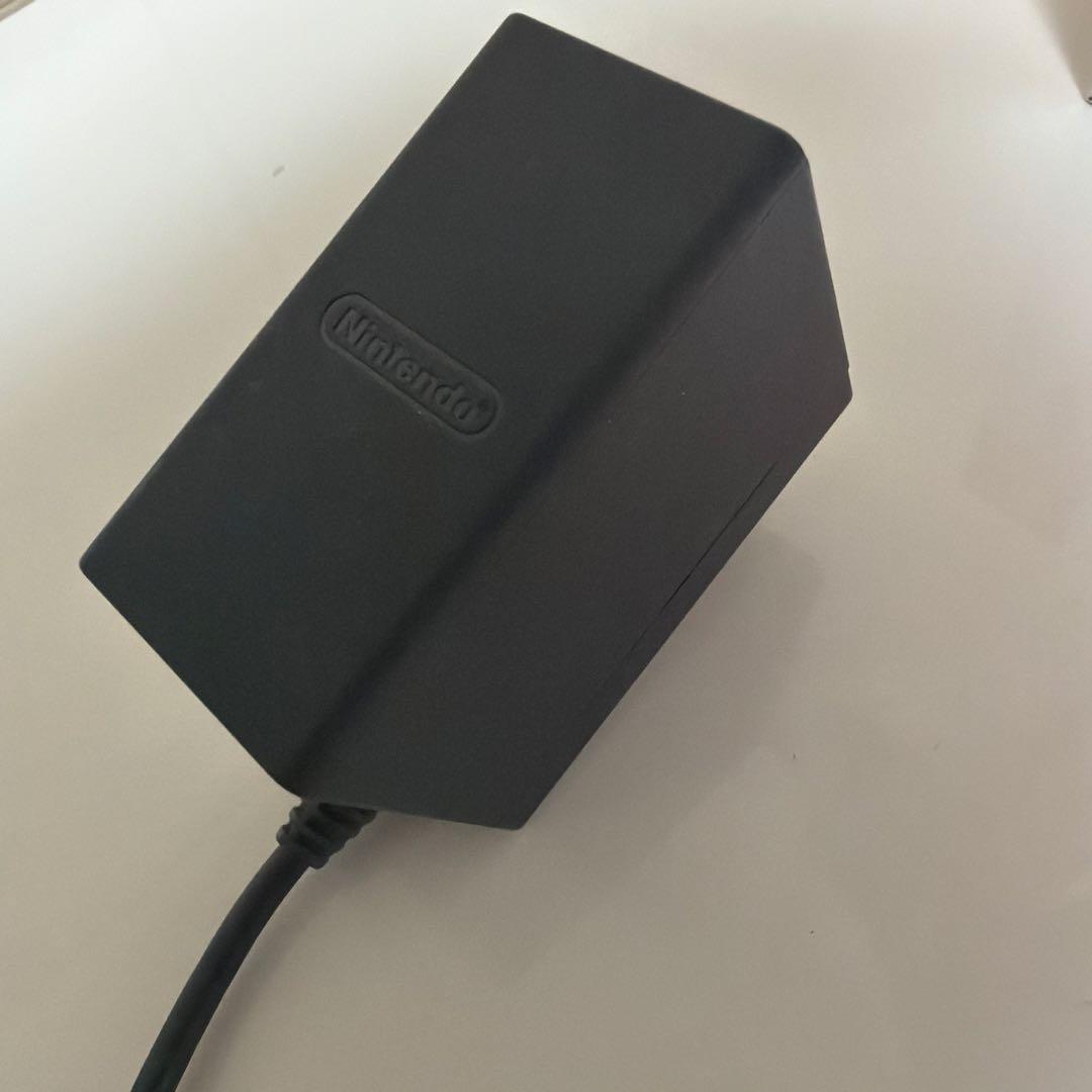 【美品】ニンテンドー スイッチライト コーラル
