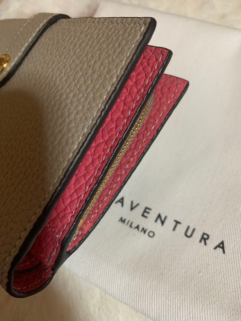 BONAVENTURA ボナベンチュラ 二つ折り財布 グレージュ ハートチャーム