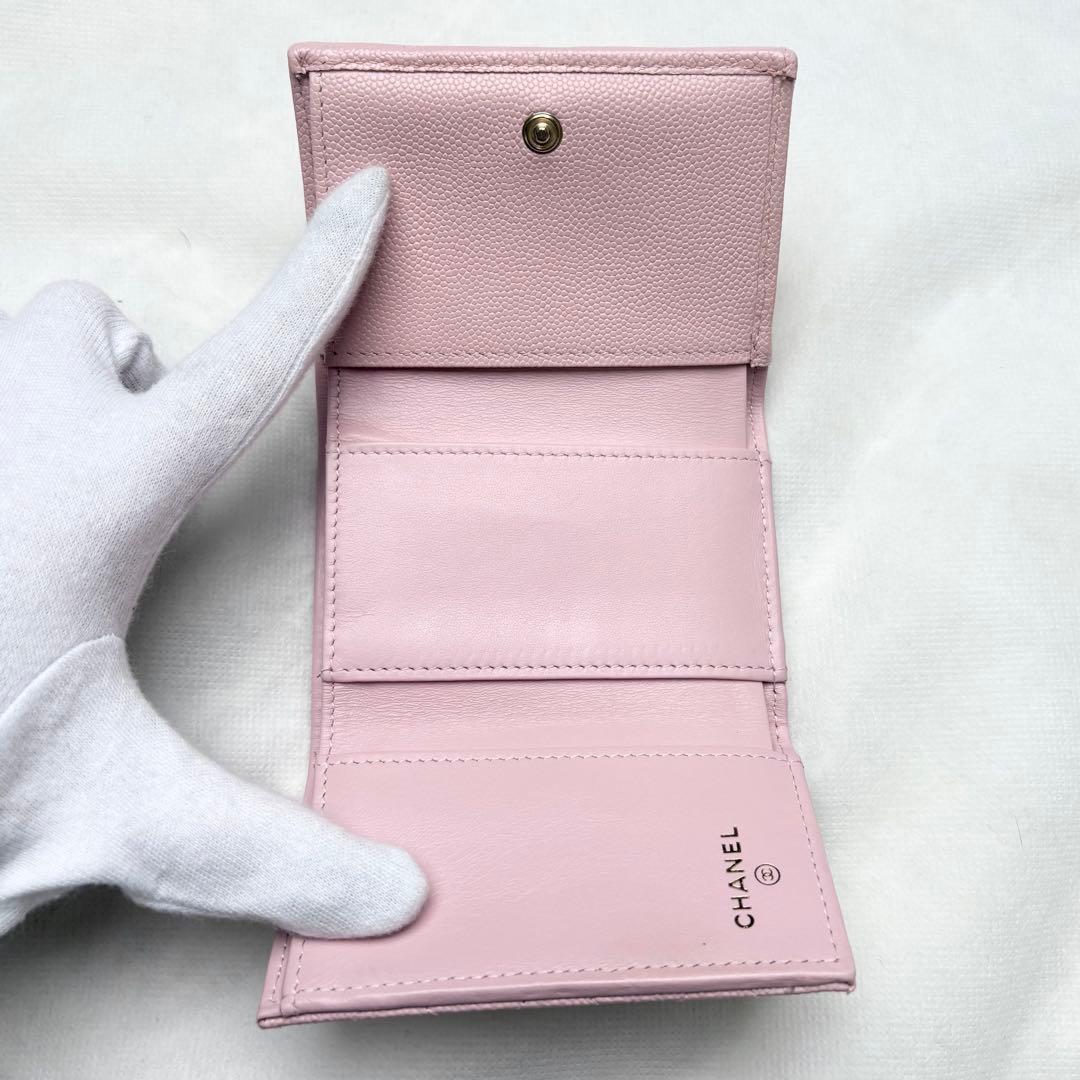 CHANEL 三つ折り財布 キャビアスキン マトラッセ ココマーク ランダム番