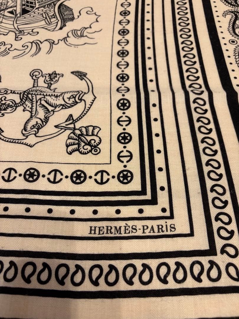 HERMESエルメス 船乗りのタトゥー・バンダナ　カシシル カレジュアン 素敵