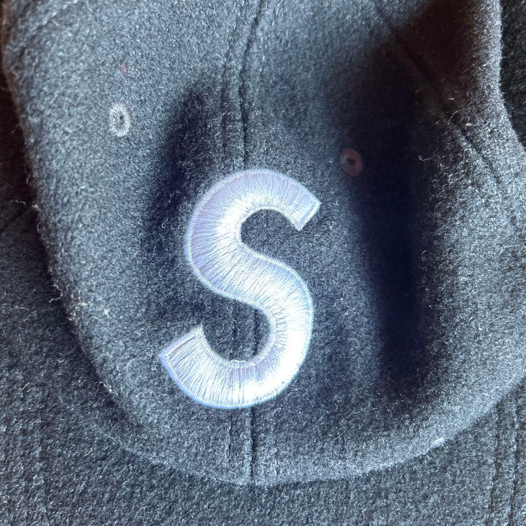 supreme Sロゴ　キャップ
